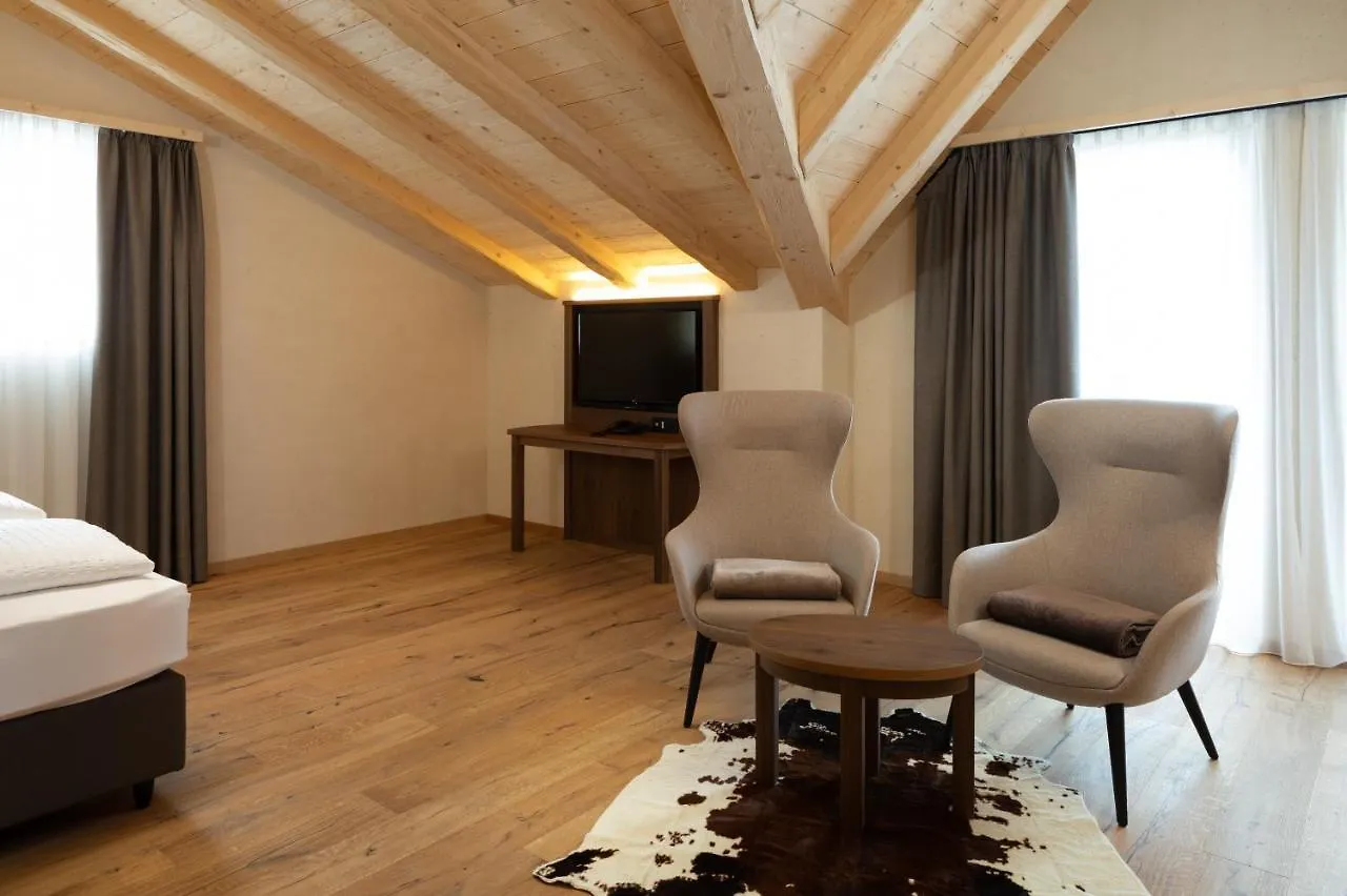 Camino Rustic Chic Hotel Livigno 4*,  Itálie